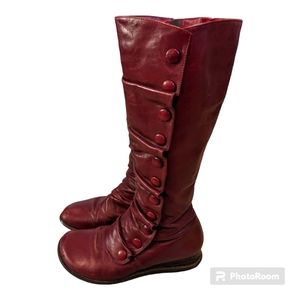 MIZ MOOZ  New York Burgundy Bloom Ruffle  Victorian Style Bobbi Boot Size 7.5